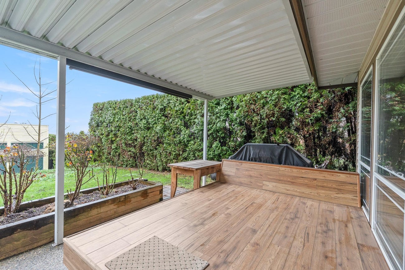 2262 Sorrento Drive - Coquitlam East Single Family Residence for Sale, 6 Bedrooms (R2986531) #32