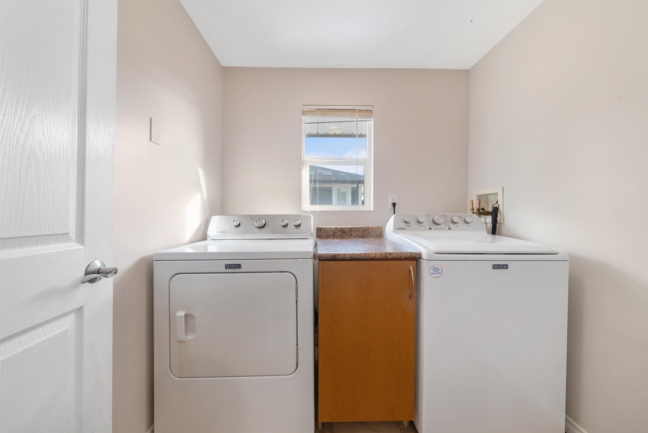 551 Poirier Street - Central Coquitlam Single Family Residence for Sale, 3 Bedrooms (R2988328) #23
