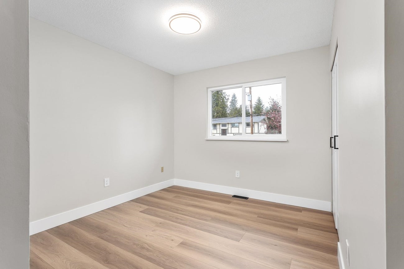 2466 Tolmie Avenue - Central Coquitlam Single Family Residence for Sale, 5 Bedrooms (R2988495) #23