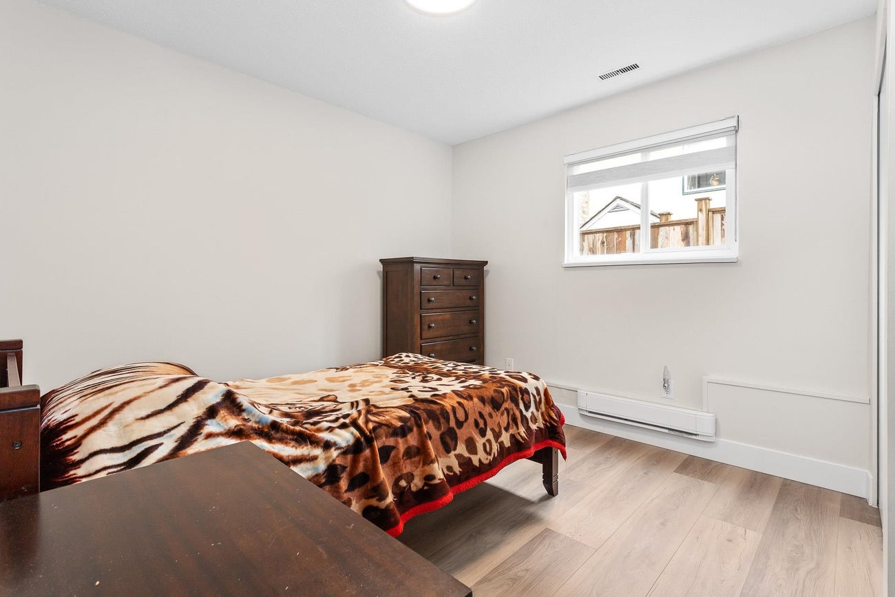 2466 Tolmie Avenue - Central Coquitlam Single Family Residence for Sale, 5 Bedrooms (R2988495) #31