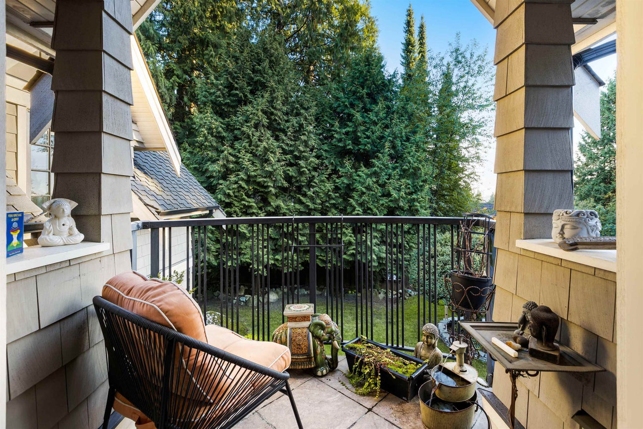 744 Austin Avenue - Coquitlam West Single Family Residence for Sale, 5 Bedrooms (R2989528) #16