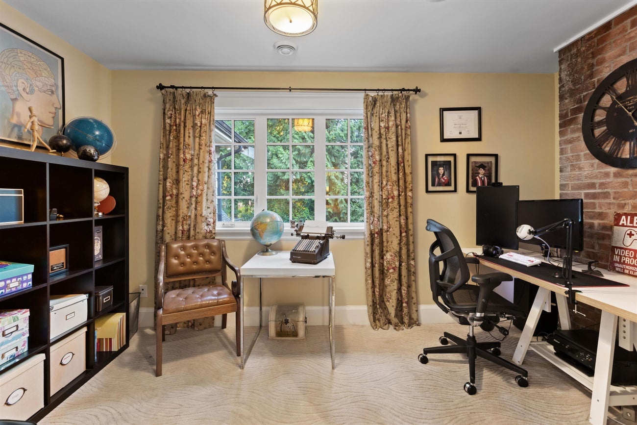 744 Austin Avenue - Coquitlam West Single Family Residence for Sale, 5 Bedrooms (R2989528) #22