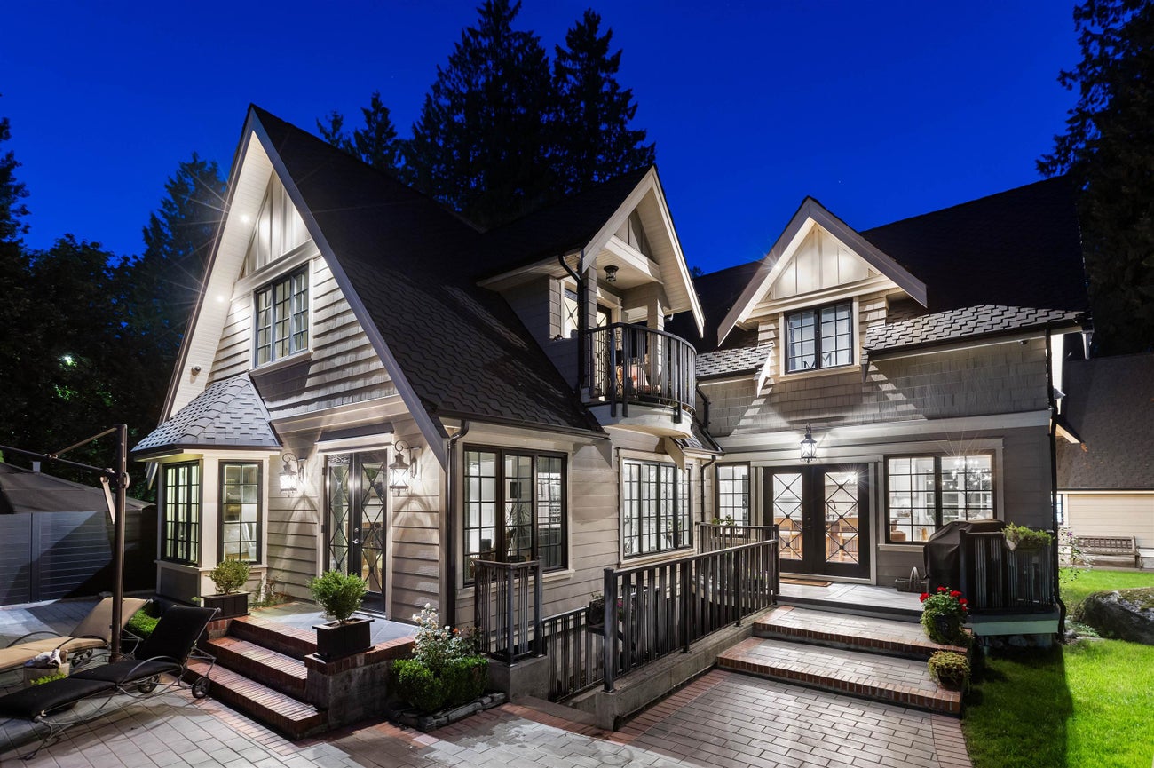 744 Austin Avenue - Coquitlam West Single Family Residence for Sale, 5 Bedrooms (R2989528) #35