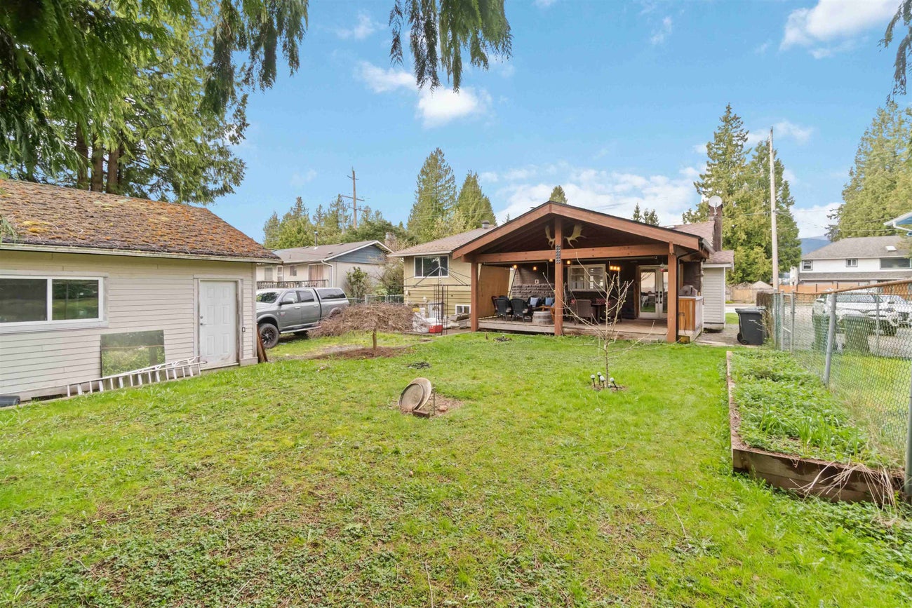 2110 Como Lake Avenue - Central Coquitlam Single Family Residence for Sale, 4 Bedrooms (R2989530) #29