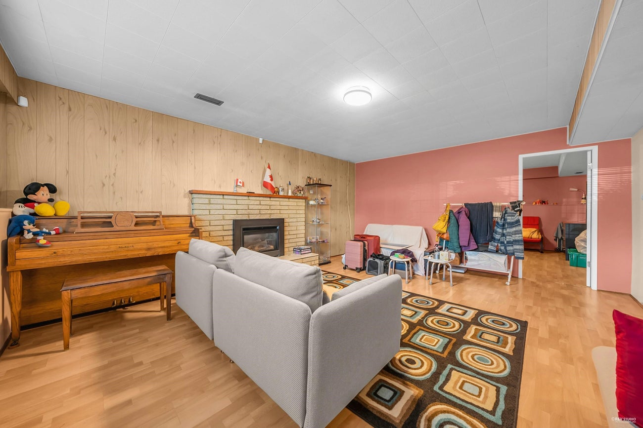7182 Gibson Street - Montecito Single Family Residence for Sale, 4 Bedrooms (R2991219) #4