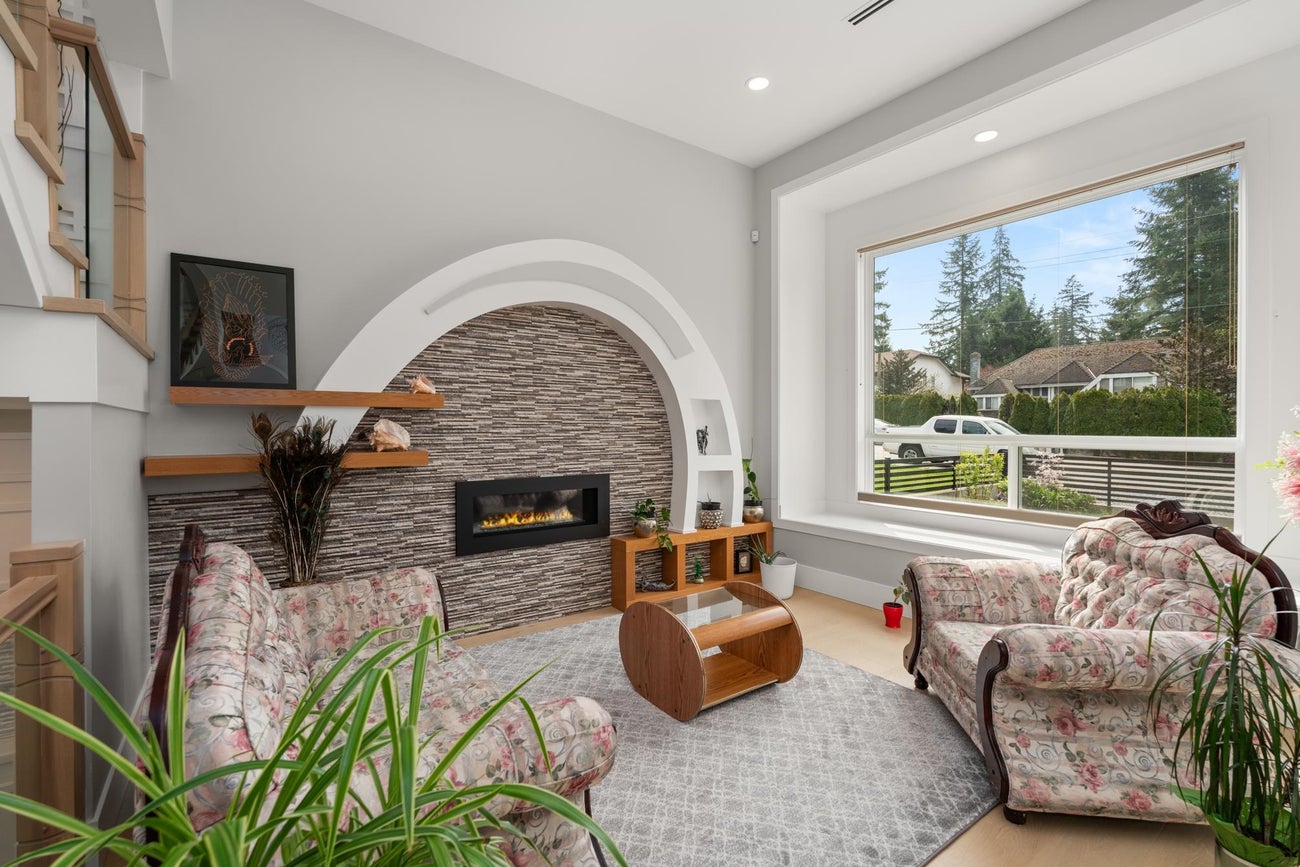 1211 Foster Avenue - Central Coquitlam Single Family Residence for Sale, 8 Bedrooms (R2991303) #15