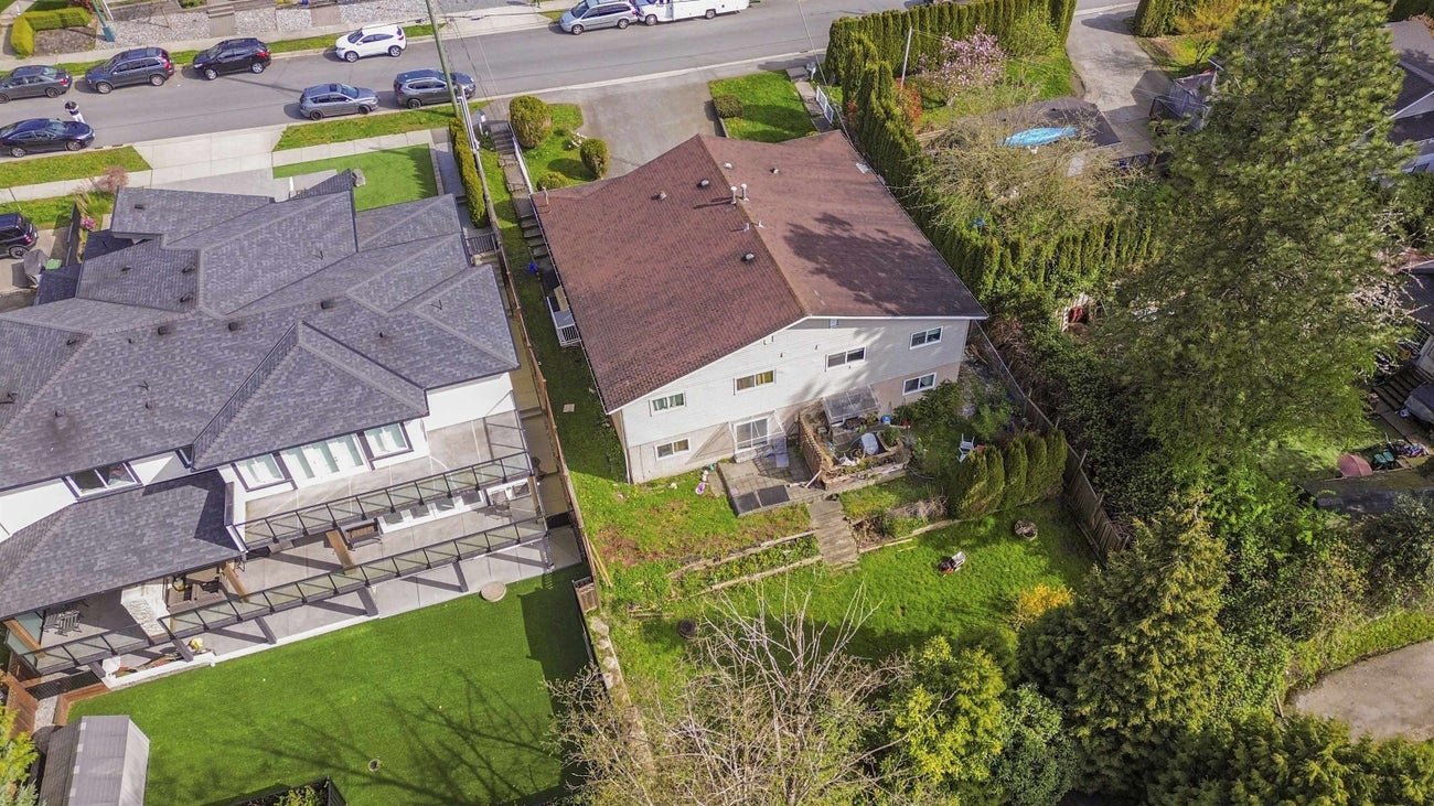 1020 Quadling Avenue - Maillardville Single Family Residence for Sale, 8 Bedrooms (R2991949)# - 10