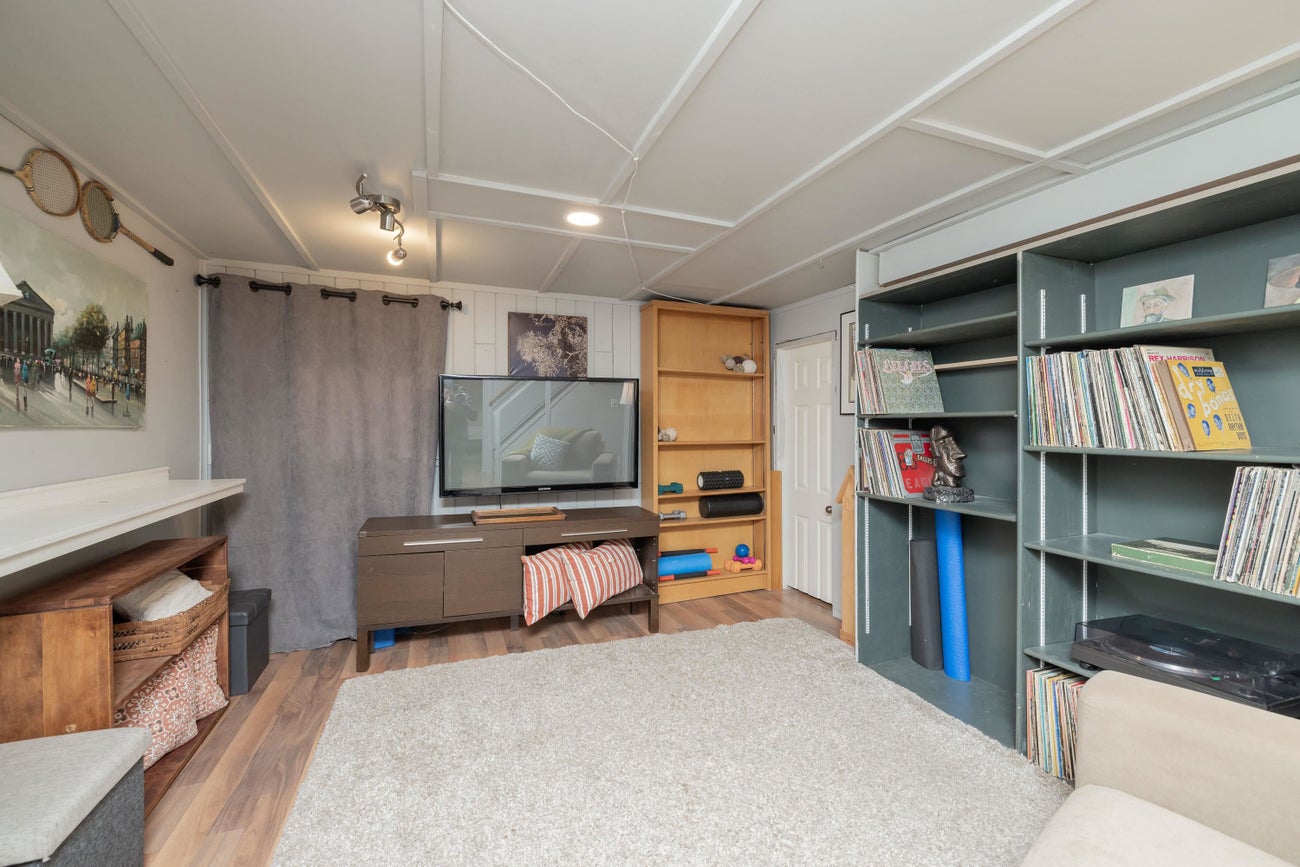 704 Townley Street - Coquitlam West Single Family Residence for Sale, 4 Bedrooms (R2992546) #20