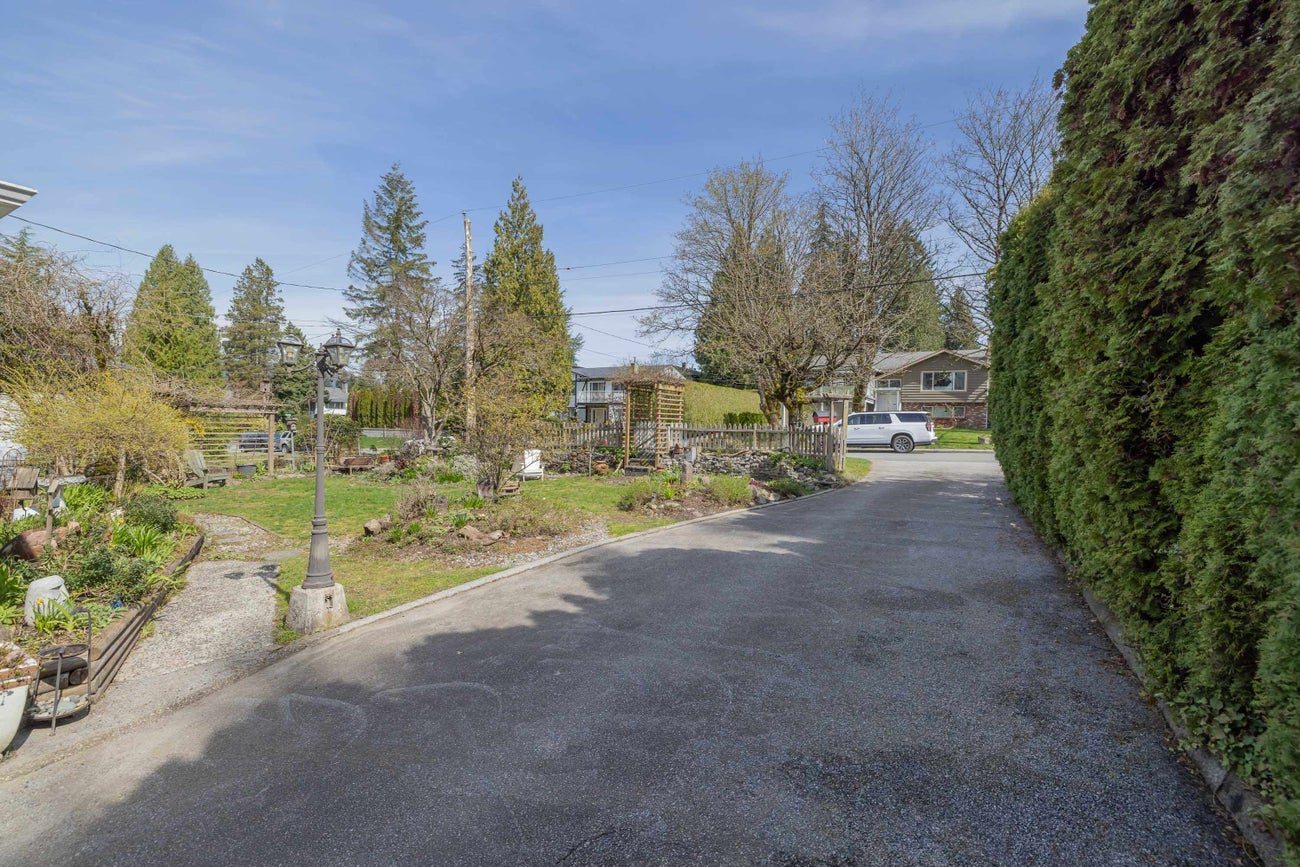 704 Townley Street - Coquitlam West Single Family Residence for Sale, 4 Bedrooms (R2992546) #34