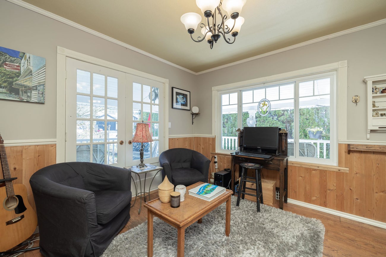 704 Townley Street - Coquitlam West Single Family Residence for Sale, 4 Bedrooms (R2992546) #5