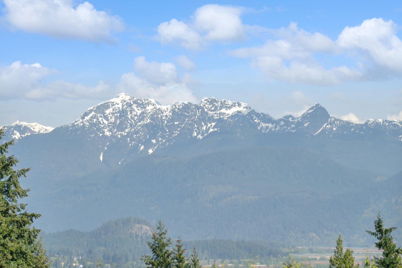 575 Clearwater Way - Coquitlam East Single Family Residence for Sale, 7 Bedrooms (R2993397) #24