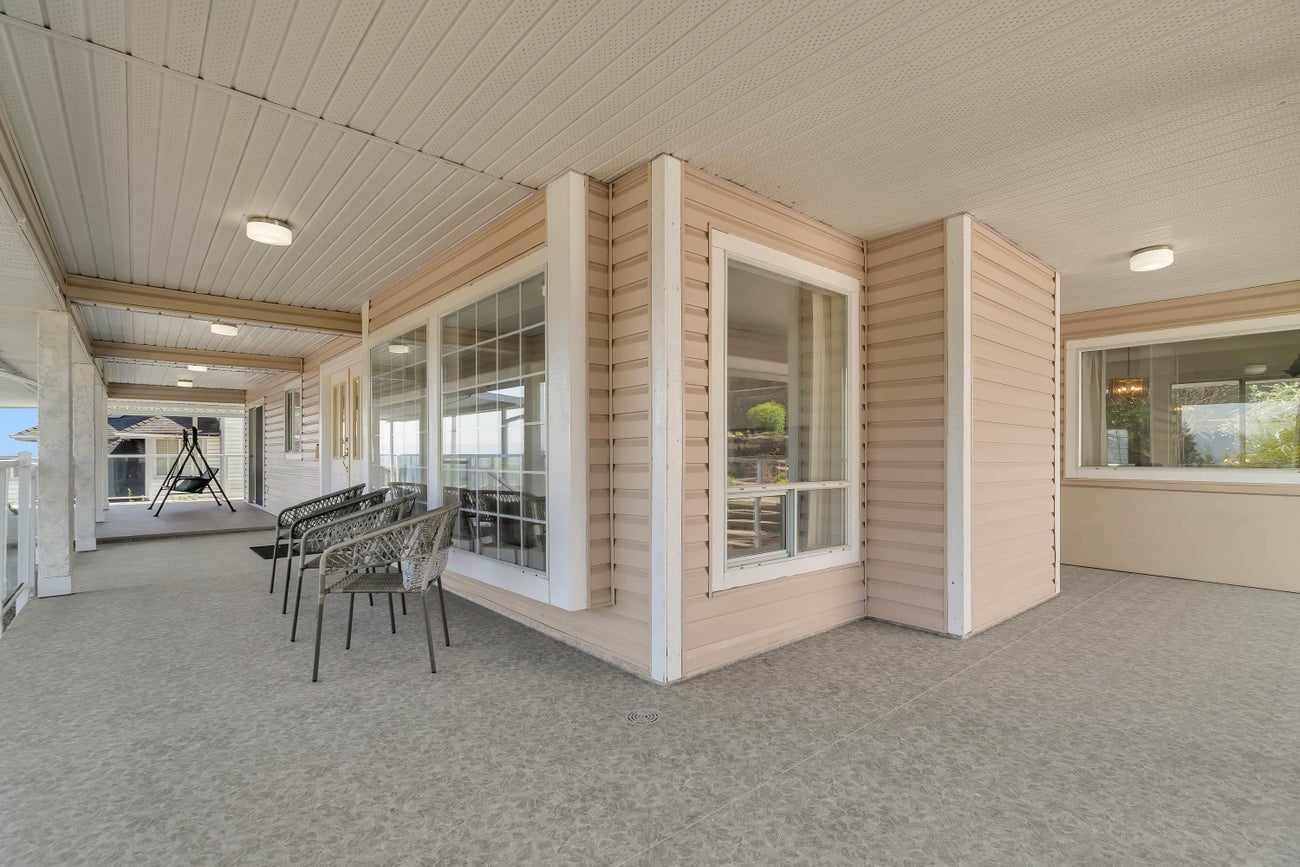 575 Clearwater Way - Coquitlam East Single Family Residence for Sale, 7 Bedrooms (R2993397) #25