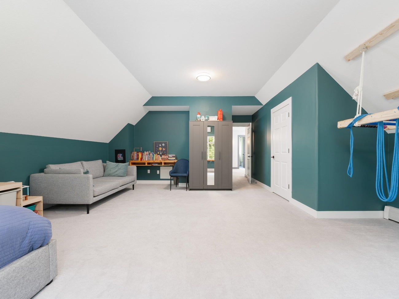 374 Balfour Drive - Coquitlam East Single Family Residence for Sale, 6 Bedrooms (R2993907) #23