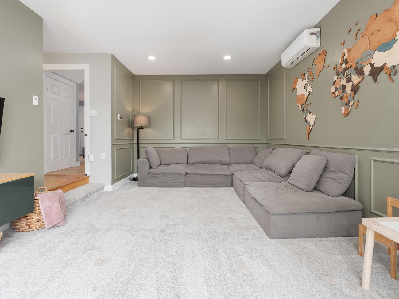 374 Balfour Drive - Coquitlam East Single Family Residence for Sale, 6 Bedrooms (R2993907) #6