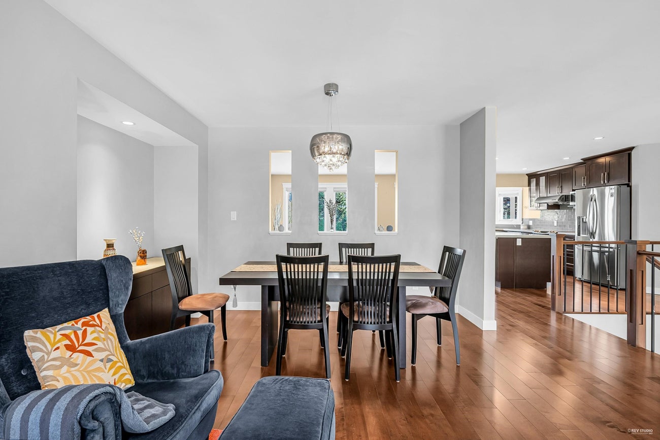 2810 Mara Drive - Coquitlam East Single Family Residence for Sale, 5 Bedrooms (R2994077) #11