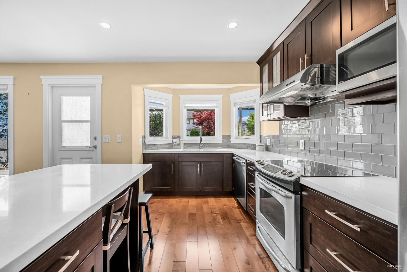 2810 Mara Drive - Coquitlam East Single Family Residence for Sale, 5 Bedrooms (R2994077) #18
