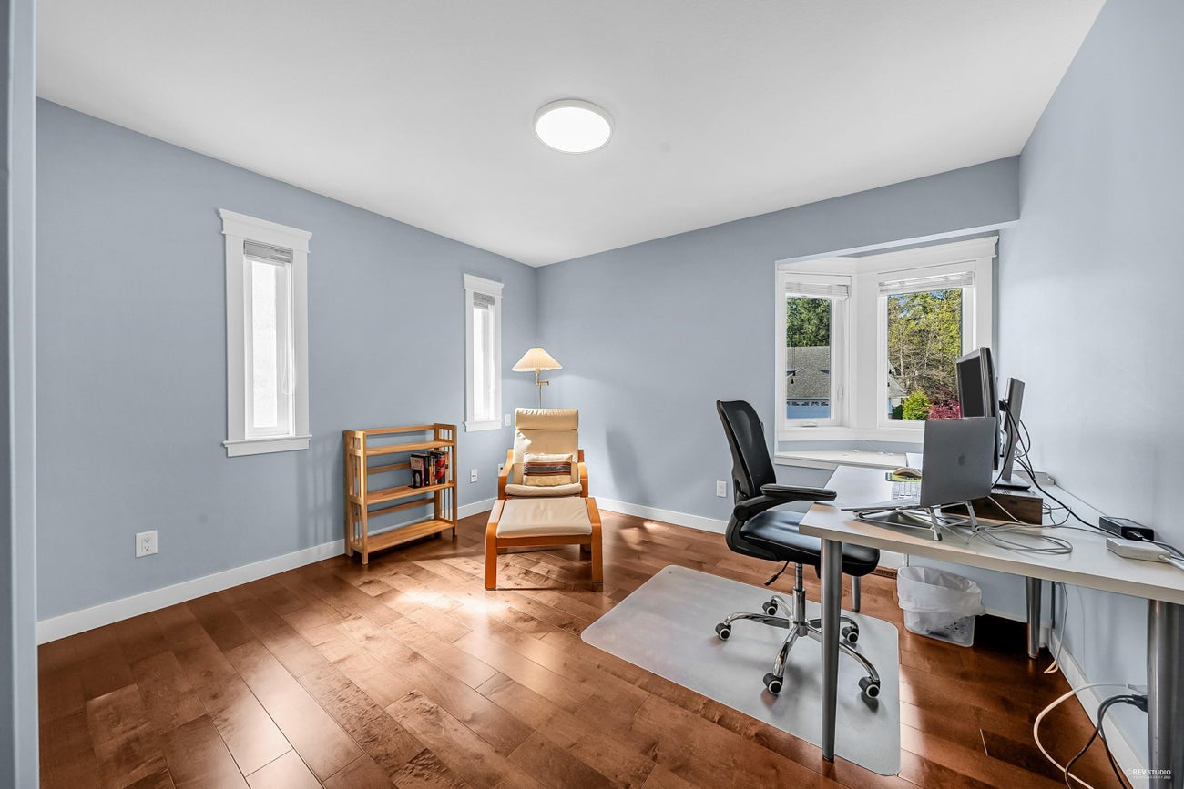 2810 Mara Drive - Coquitlam East Single Family Residence for Sale, 5 Bedrooms (R2994077) #27