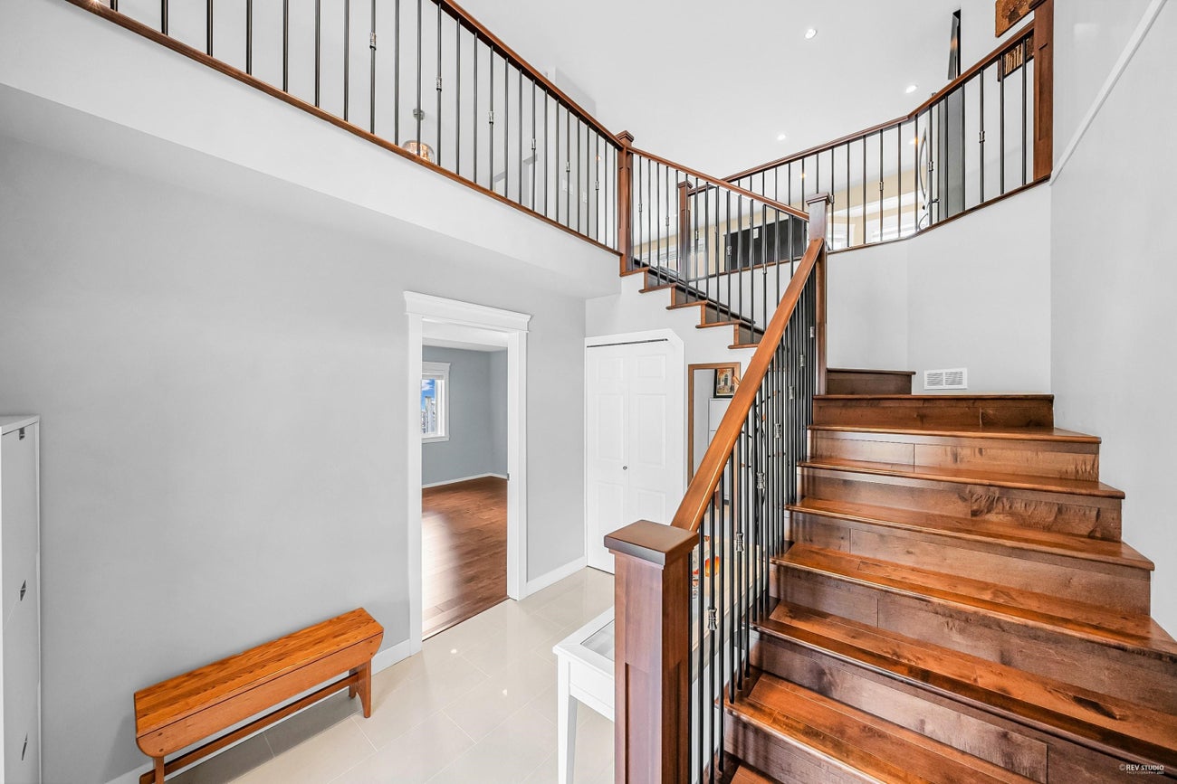2810 Mara Drive - Coquitlam East Single Family Residence for Sale, 5 Bedrooms (R2994077) #31