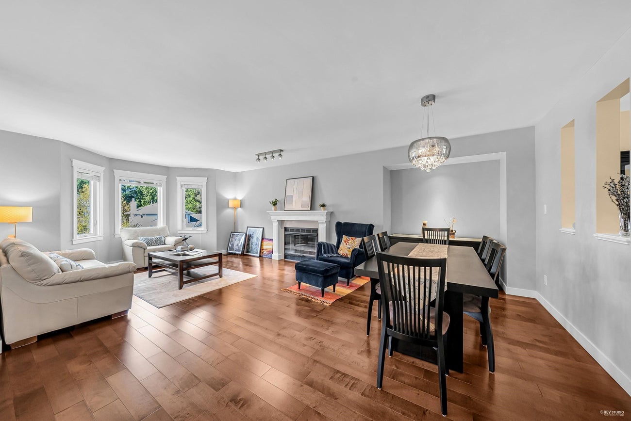 2810 Mara Drive - Coquitlam East Single Family Residence for Sale, 5 Bedrooms (R2994077) #9