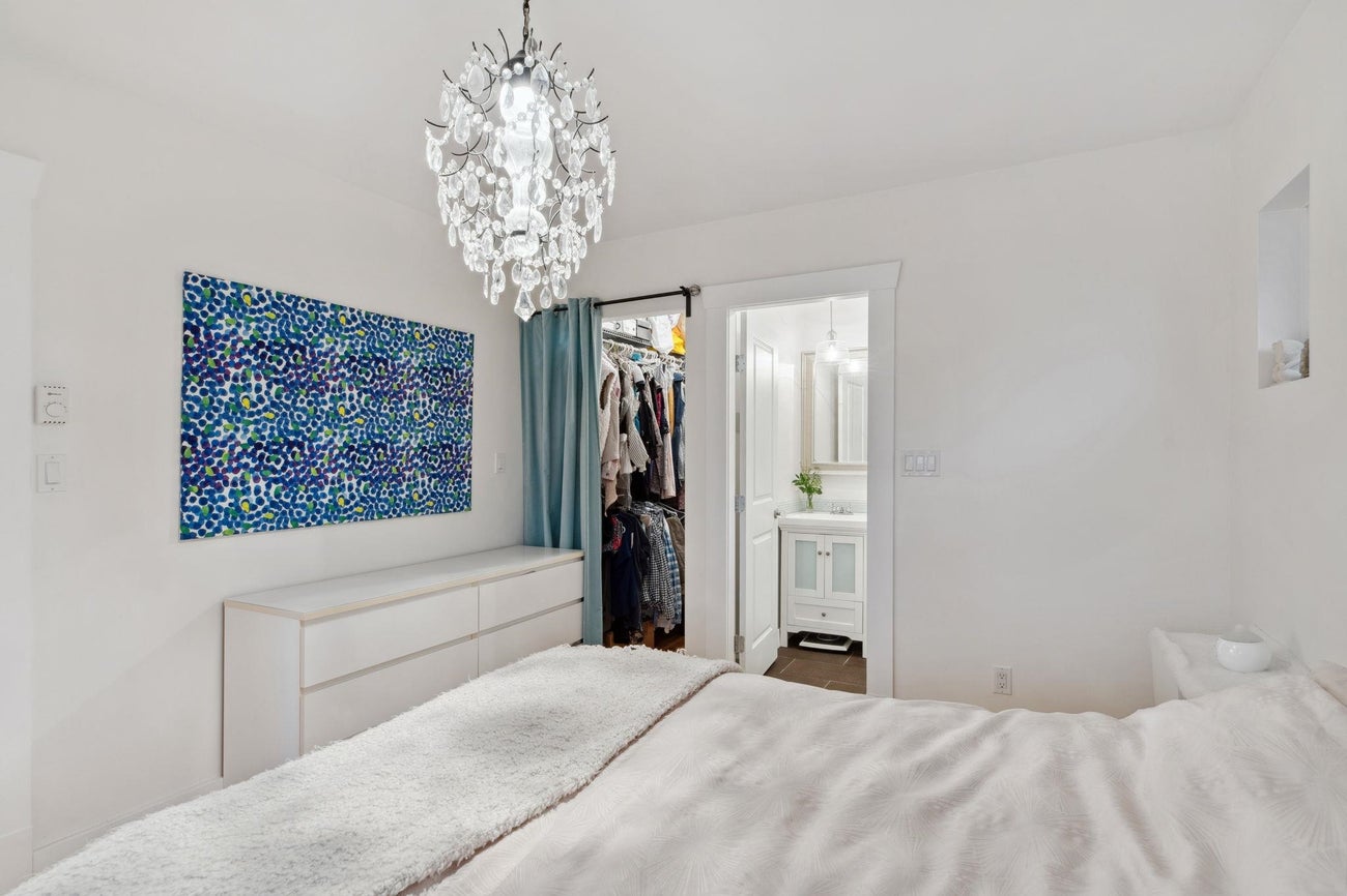 4135 Cambridge Street - Vancouver Heights Single Family Residence for Sale, 5 Bedrooms (R2994865) #19