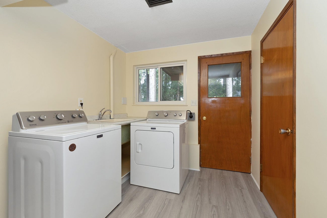 1941 Jasper Court - Central Coquitlam Single Family Residence for Sale, 4 Bedrooms (R2995141) #23