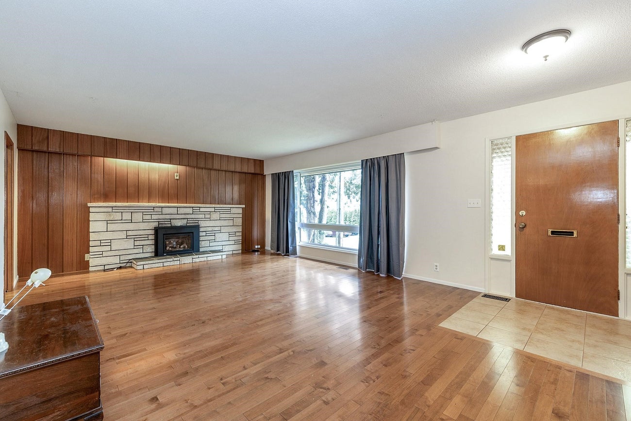 1941 Jasper Court - Central Coquitlam Single Family Residence for Sale, 4 Bedrooms (R2995141) #2
