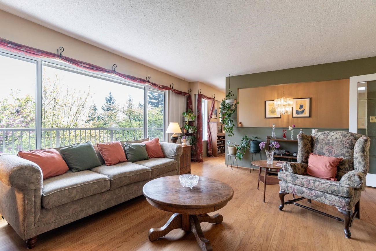 2505 Penshurst Court - Coquitlam East Single Family Residence for Sale, 3 Bedrooms (R2995436) #8