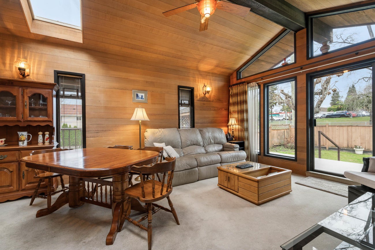 6825 Hycrest Drive - Montecito Single Family Residence for Sale, 4 Bedrooms (R2996008) #14