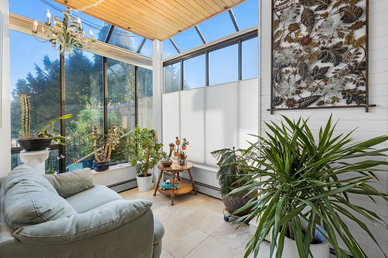 732 Rochester Avenue - Coquitlam West Single Family Residence for Sale, 7 Bedrooms (R2996063) #12