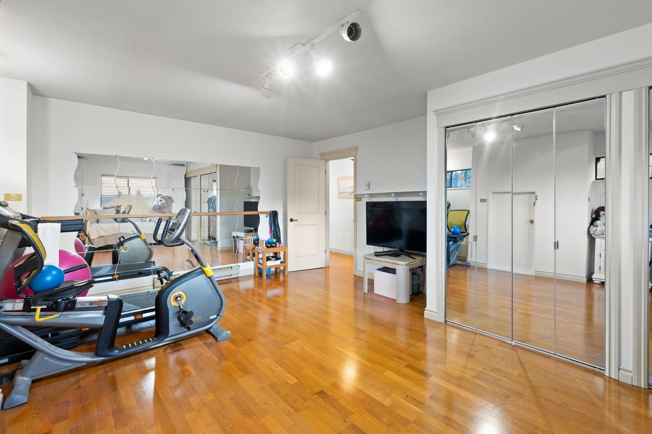 732 Rochester Avenue - Coquitlam West Single Family Residence for Sale, 7 Bedrooms (R2996063) #17