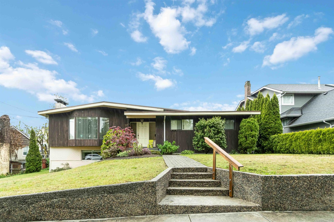 716 Guiltner Street - Coquitlam West Single Family Residence for Sale, 6 Bedrooms (R2996341) #1