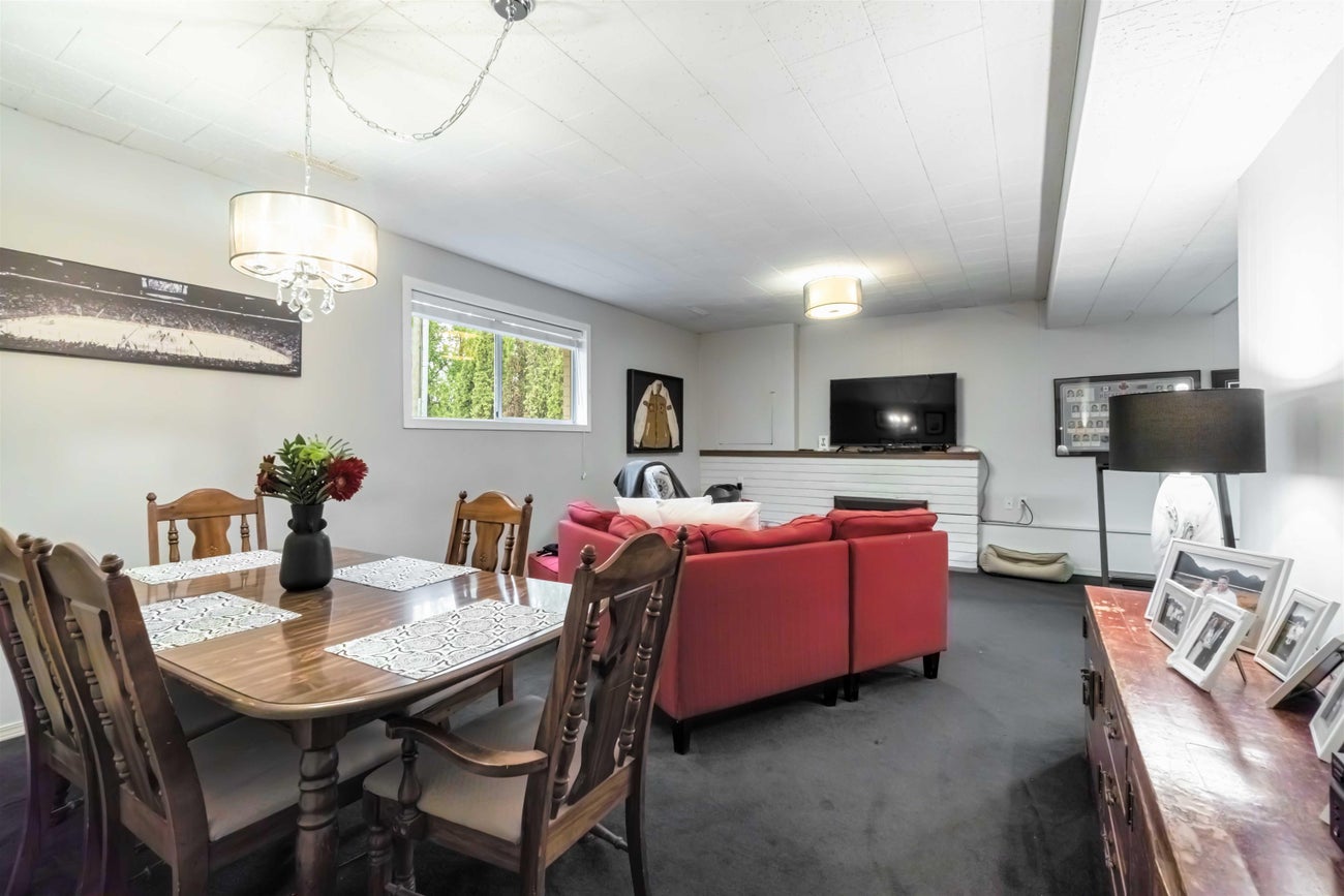 716 Guiltner Street - Coquitlam West Single Family Residence for Sale, 6 Bedrooms (R2996341) #28