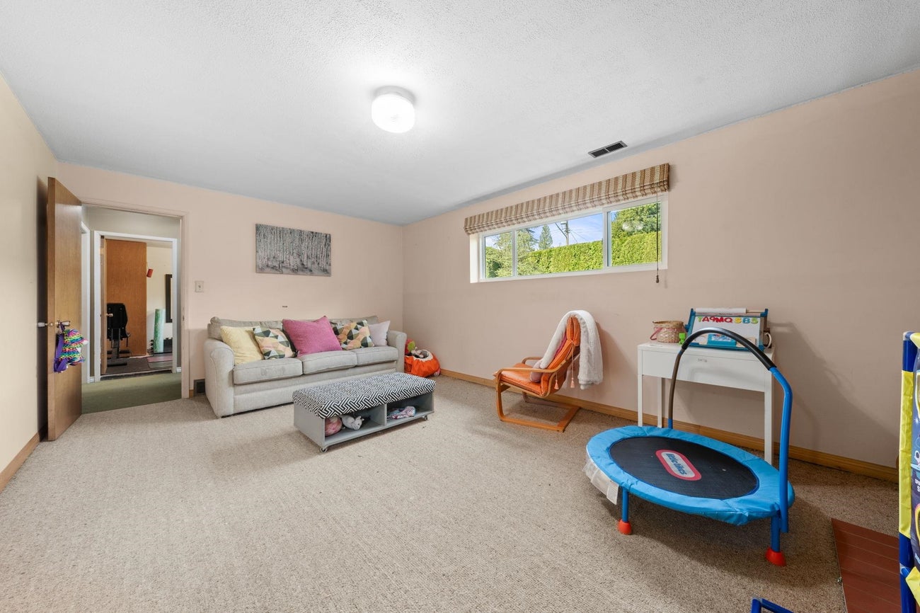 1600 Cornell Avenue - Central Coquitlam Single Family Residence for Sale, 4 Bedrooms (R2996350) #26