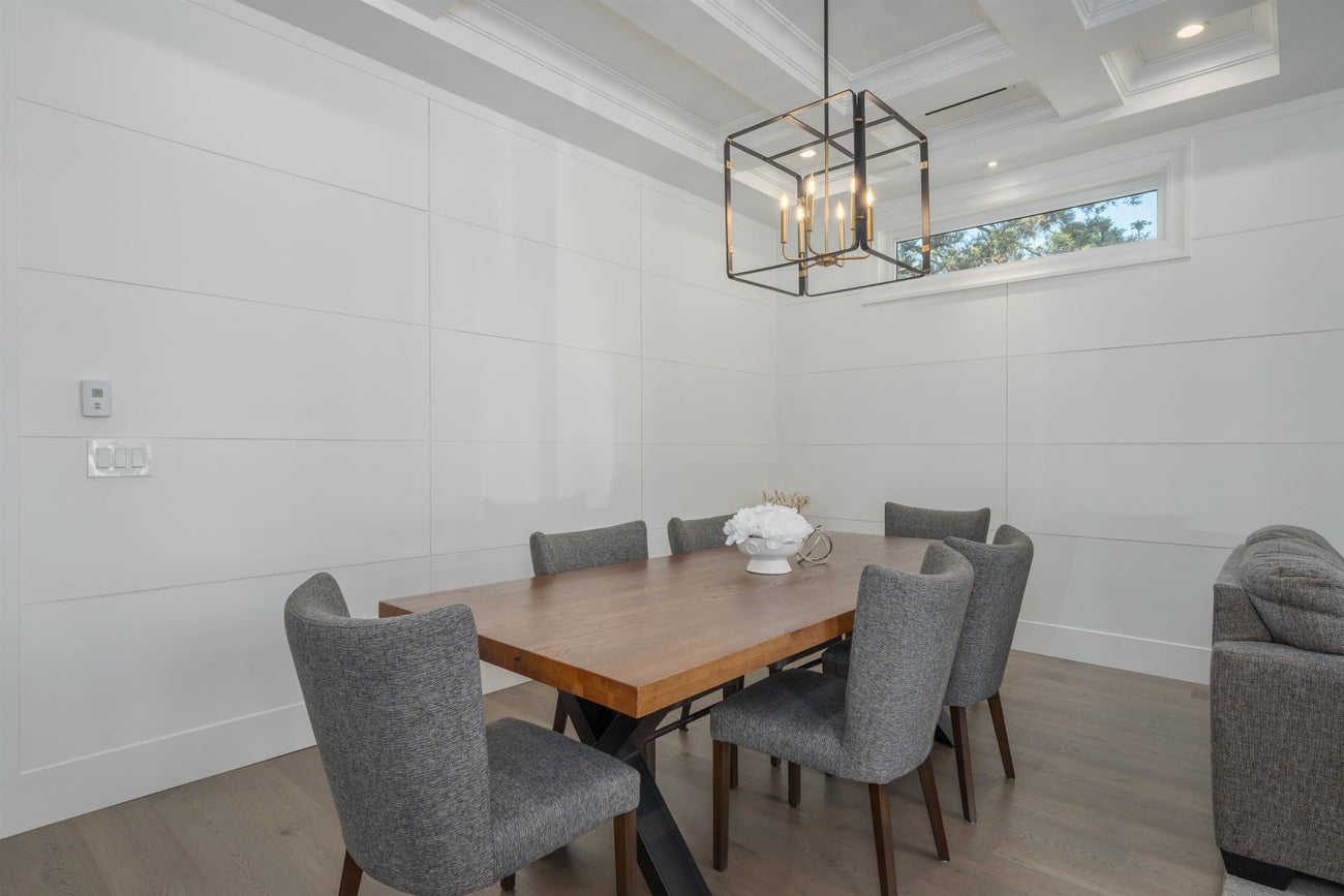 656 Linton Street - Central Coquitlam Single Family Residence for Sale, 8 Bedrooms (R2996531) #12