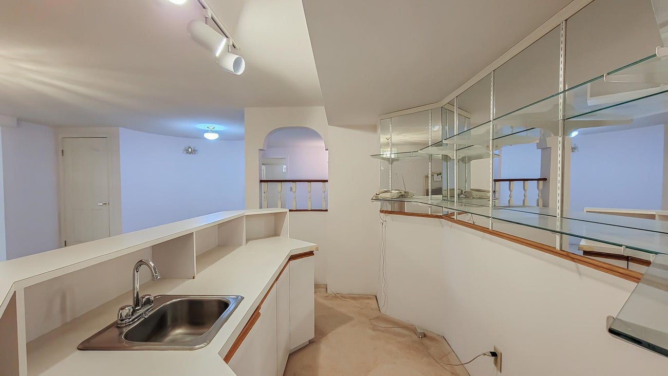2931 Phillips Avenue - Montecito Single Family Residence for Sale, 7 Bedrooms (R2997888) #37