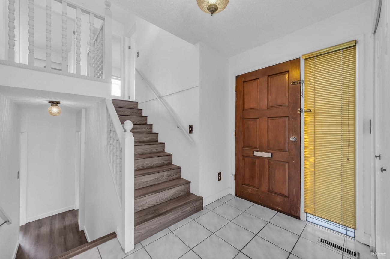 1579 Eden Avenue - Central Coquitlam Single Family Residence for Sale, 4 Bedrooms (R2998105) #20