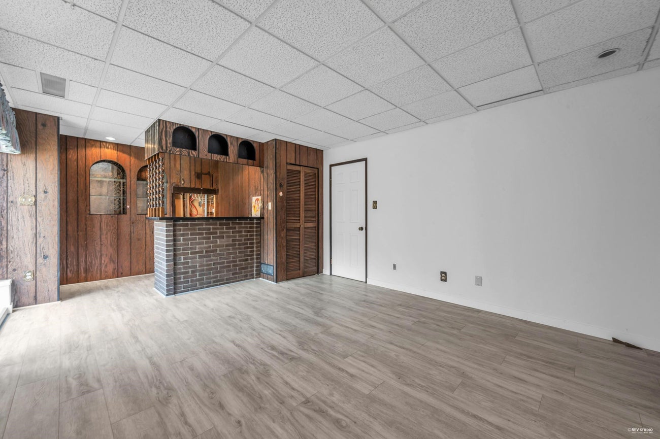1579 Eden Avenue - Central Coquitlam Single Family Residence for Sale, 4 Bedrooms (R2998105) #22