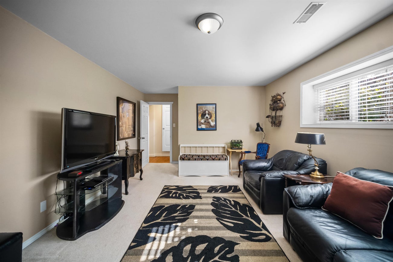 343 Leroy Street - Central Coquitlam Single Family Residence for Sale, 4 Bedrooms (R2998164) #22