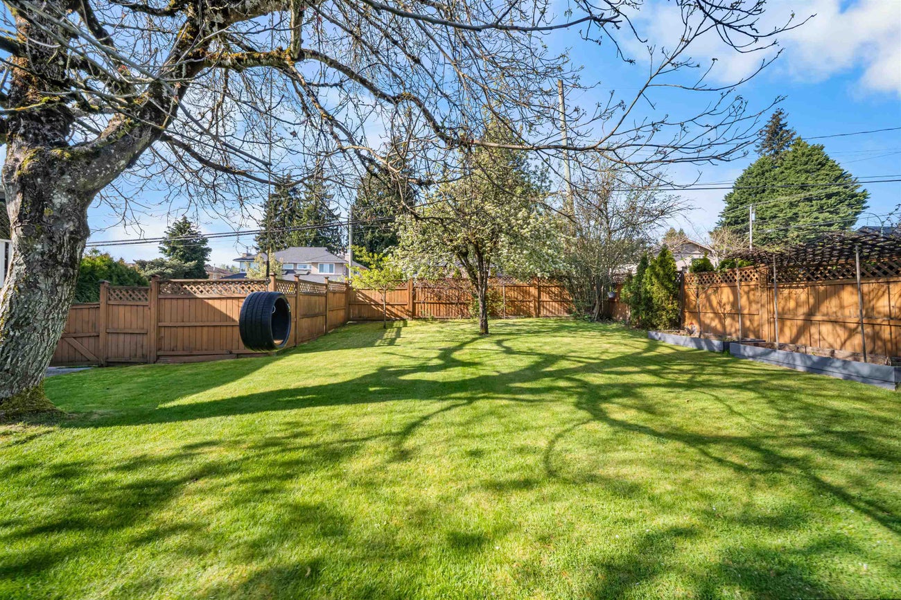 343 Leroy Street - Central Coquitlam Single Family Residence for Sale, 4 Bedrooms (R2998164) #32