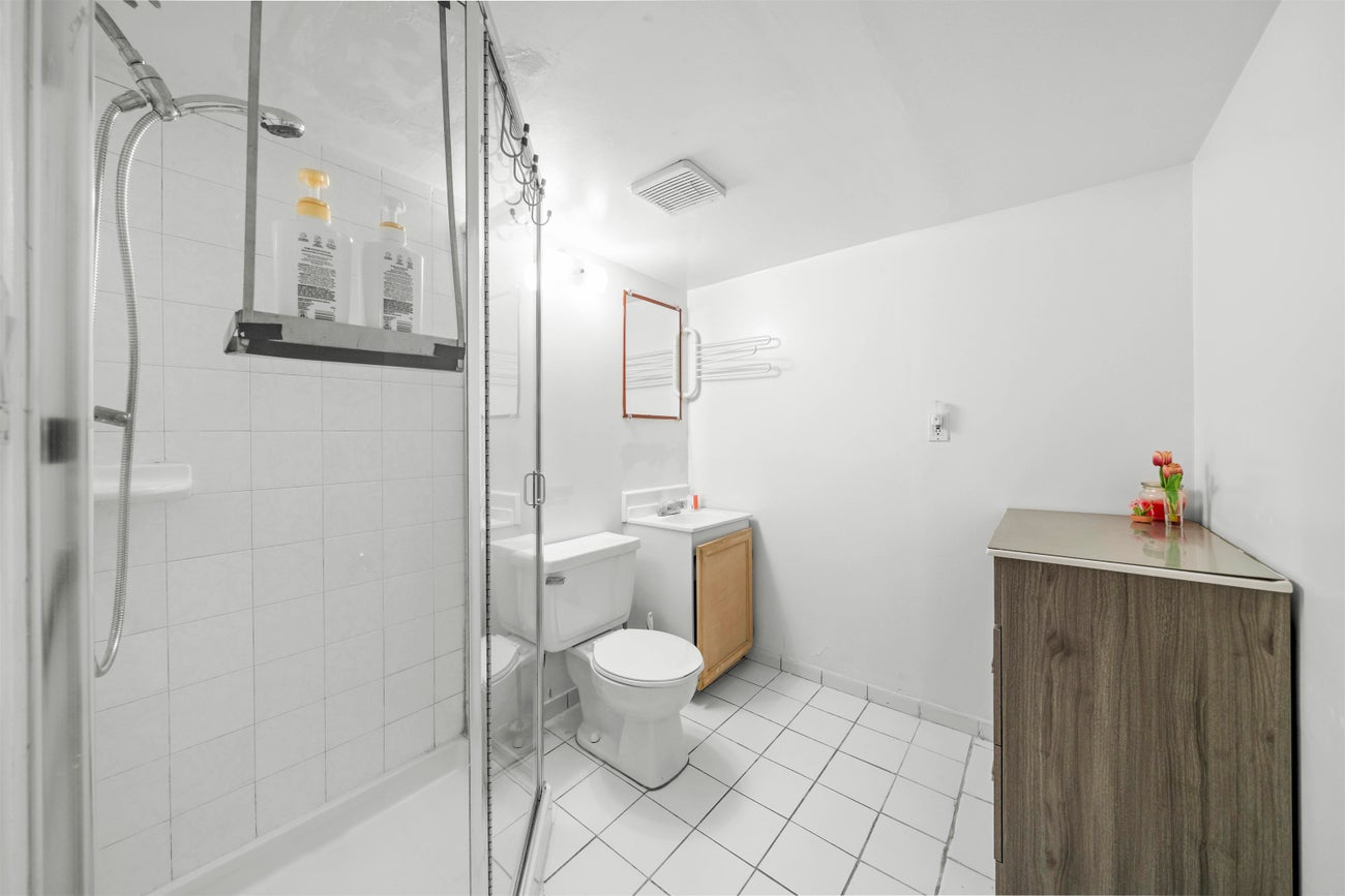 1371 Duthie Avenue - Sperling-Duthie Single Family Residence for Sale, 4 Bedrooms (R2998510) #23