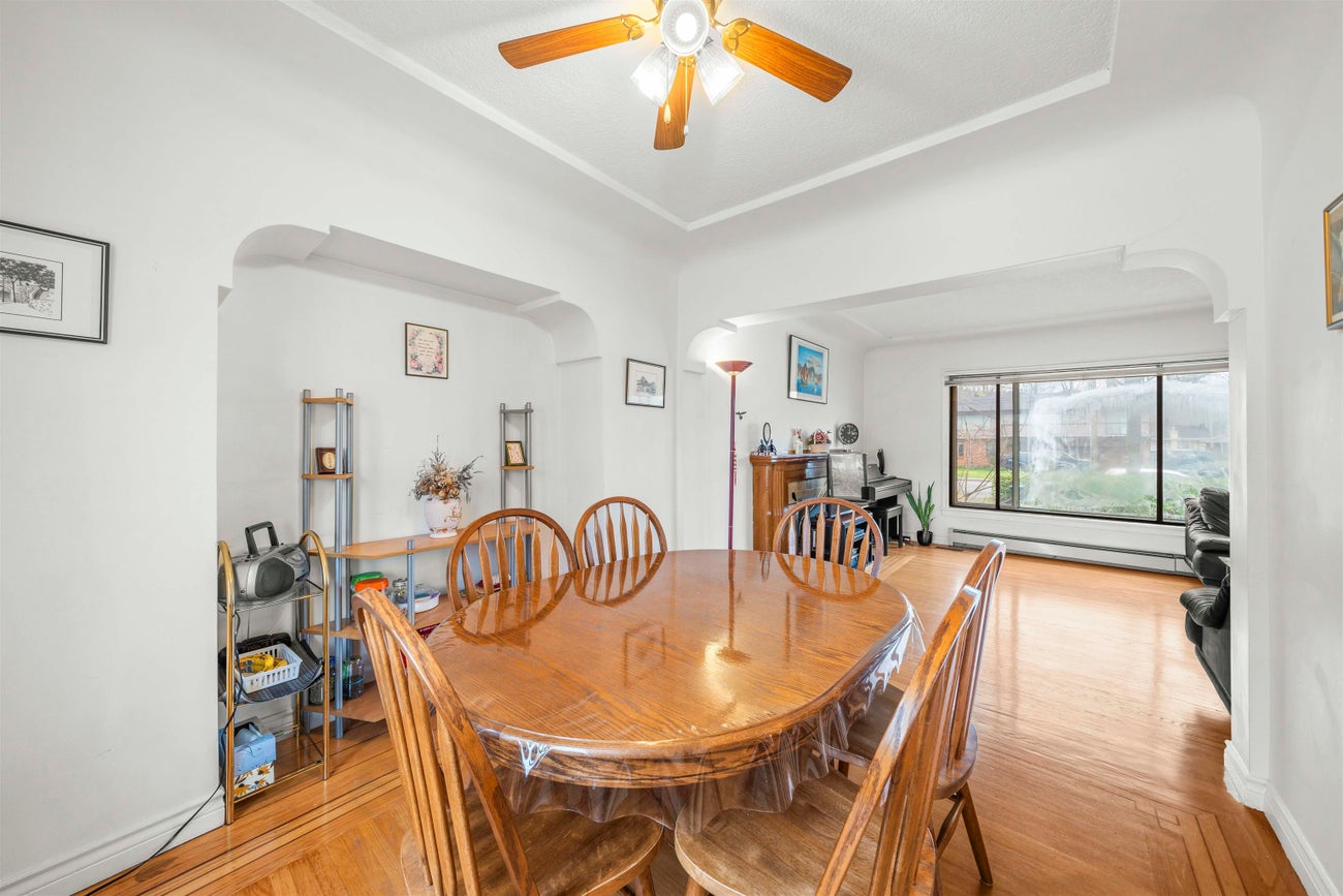 1371 Duthie Avenue - Sperling-Duthie Single Family Residence for Sale, 4 Bedrooms (R2998510) #9