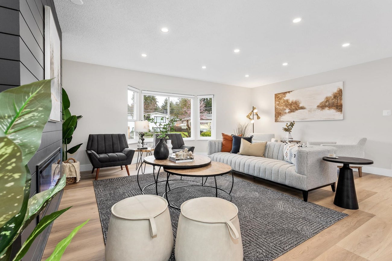 2466 Tolmie Avenue - Central Coquitlam Single Family Residence for Sale, 5 Bedrooms (R2999368) #11