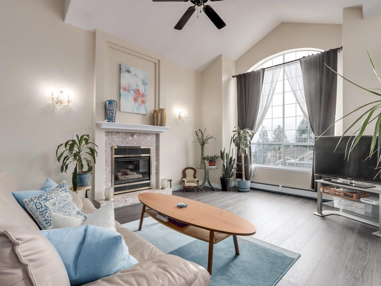 305 Sorrento Place - Coquitlam East Single Family Residence for Sale, 5 Bedrooms (R3001021) #3