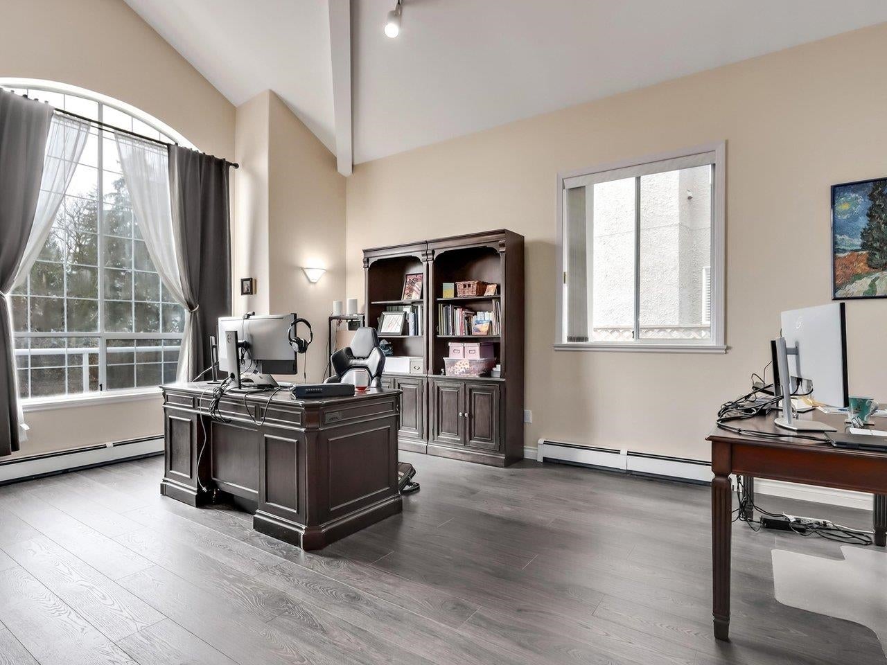 305 Sorrento Place - Coquitlam East Single Family Residence for Sale, 5 Bedrooms (R3001021) #6