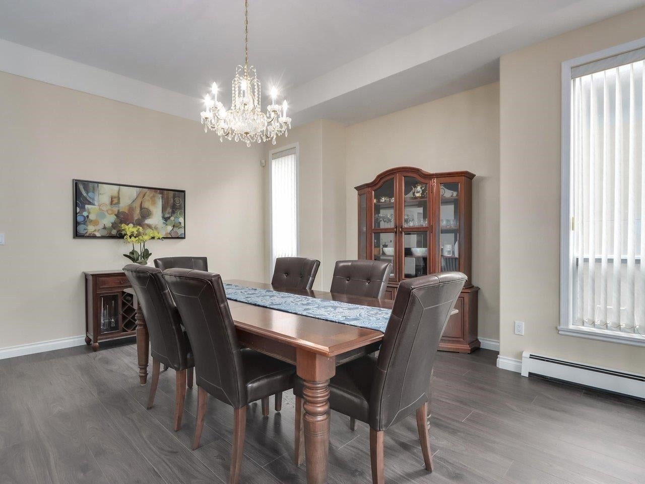 305 Sorrento Place - Coquitlam East Single Family Residence for Sale, 5 Bedrooms (R3001021) #8