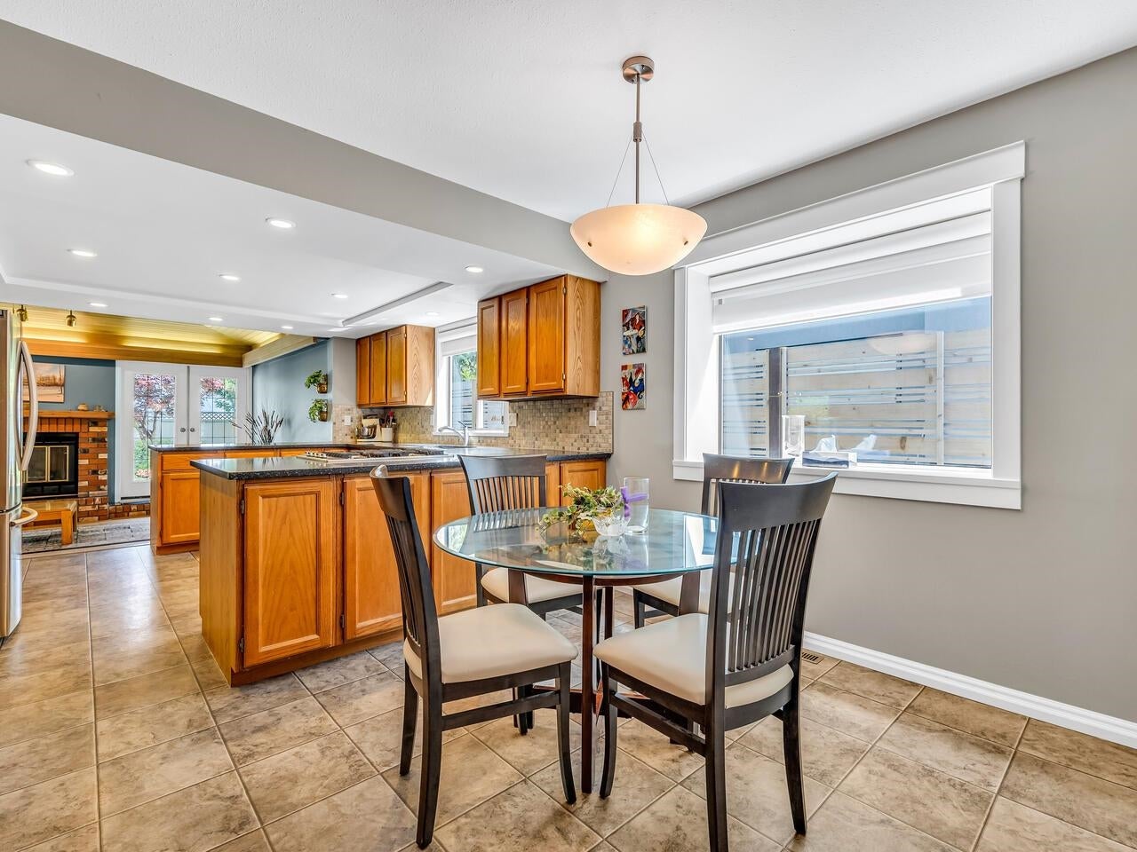 735 Sprice Avenue - Coquitlam West Single Family Residence for Sale, 3 Bedrooms (R3001228)# - 10