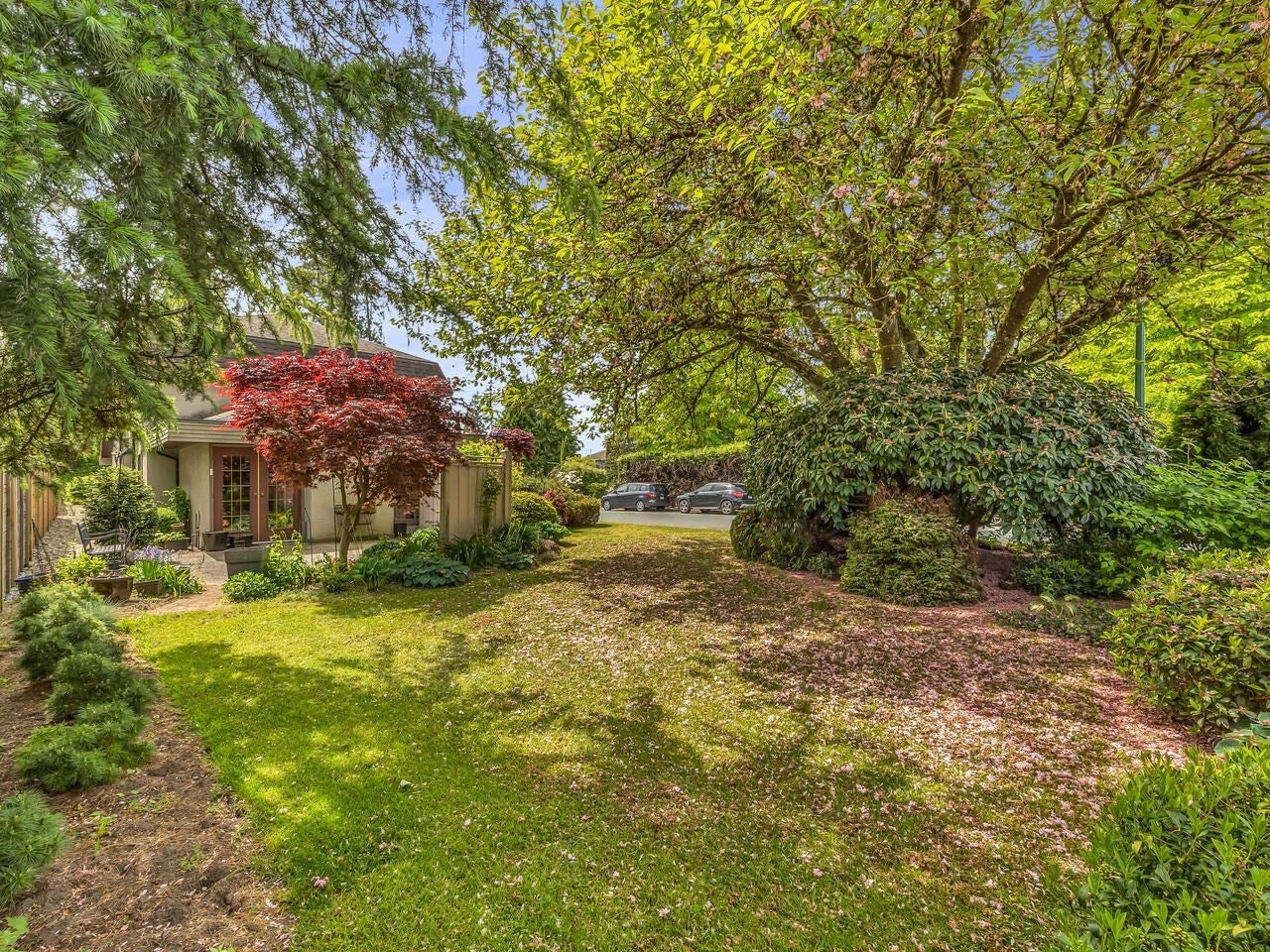 735 Sprice Avenue - Coquitlam West Single Family Residence for Sale, 3 Bedrooms (R3001228)# - 30