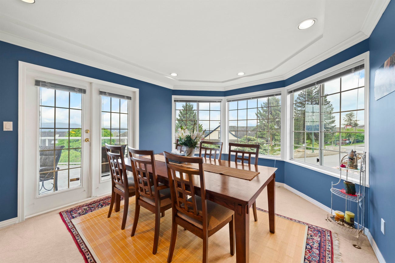 598 Clearwater Way - Coquitlam East Single Family Residence for Sale, 8 Bedrooms (R3001310) #11