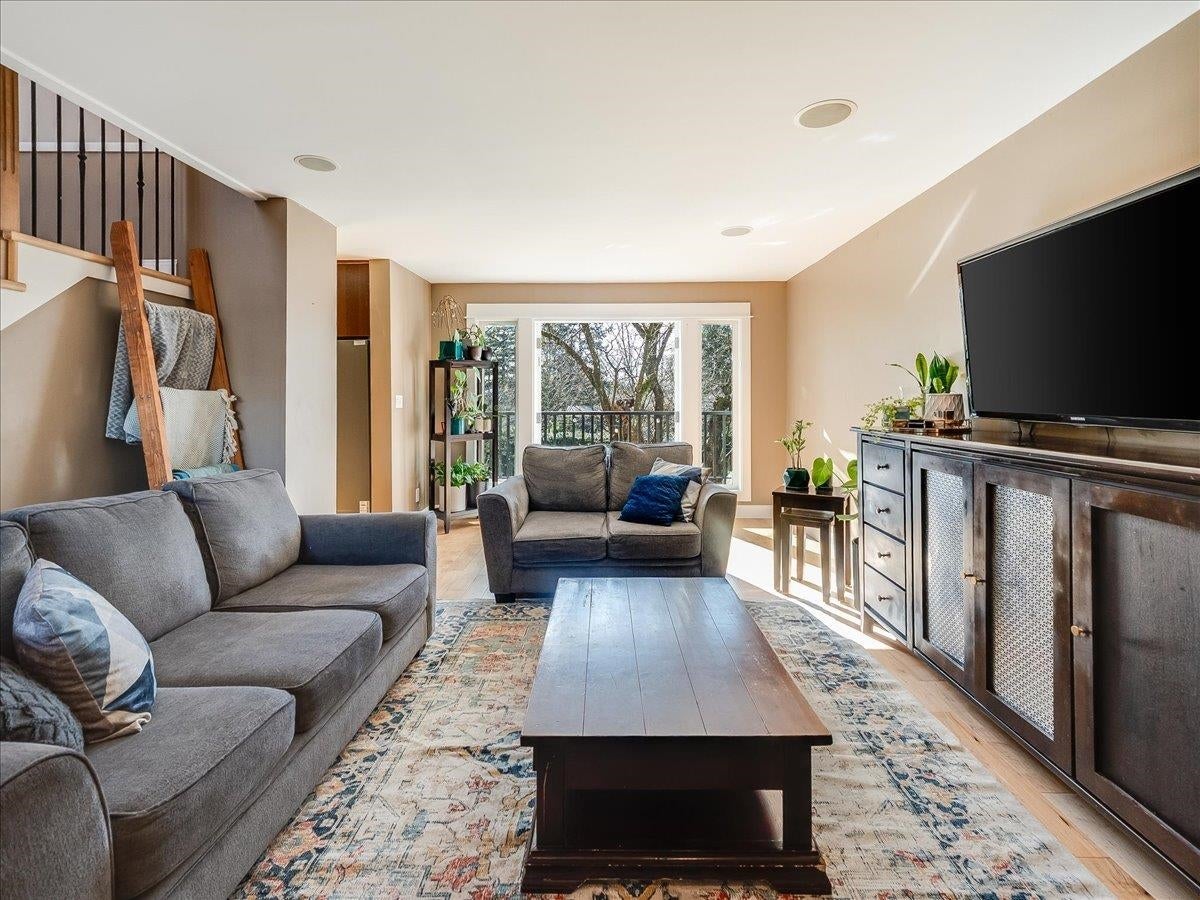7124 Broadway - Montecito Single Family Residence for Sale, 5 Bedrooms (R3001907) #3