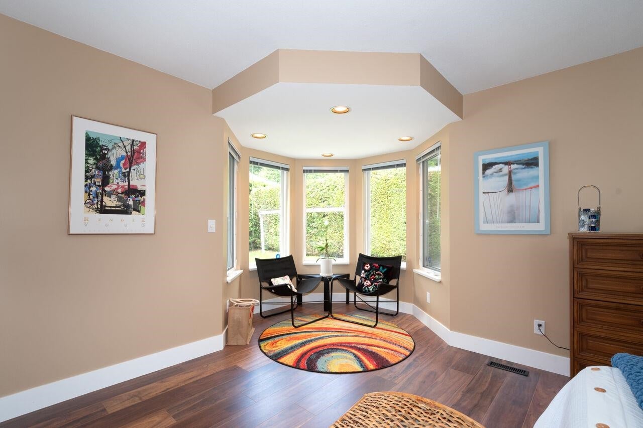 521 Chapman Avenue - Coquitlam West Single Family Residence for Sale, 5 Bedrooms (R3003098) #20